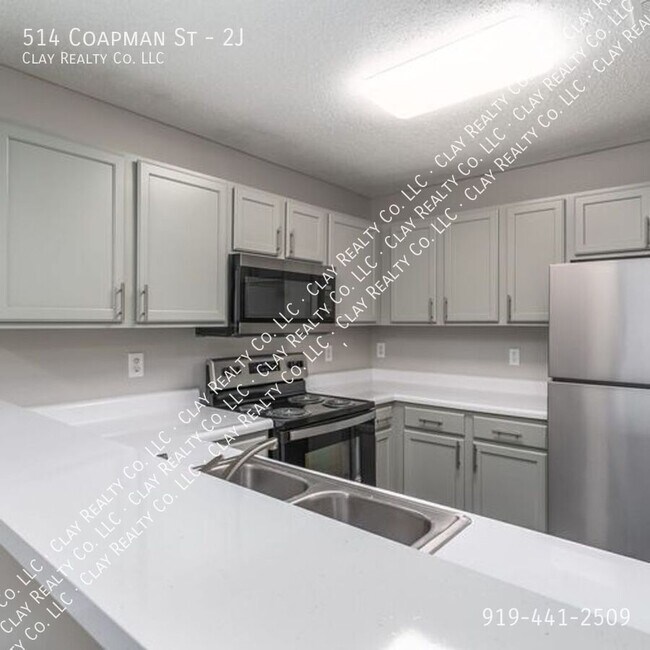 Building Photo - 514 Coapman St Unit 2J