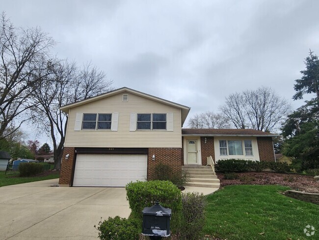 Building Photo - 601 Orchard Ct Rental