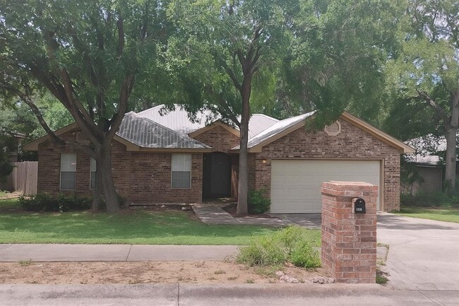Photo - 132 Dolly St House