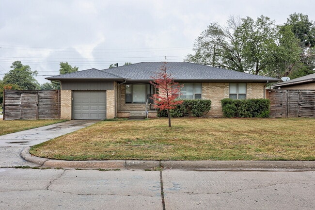 Building Photo - 4121 NW 20th St