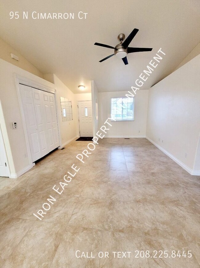 Photo - 95 N Cimarron Ct