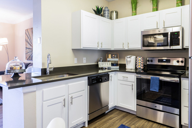 Renovated Kitchens - Regatta Apartments