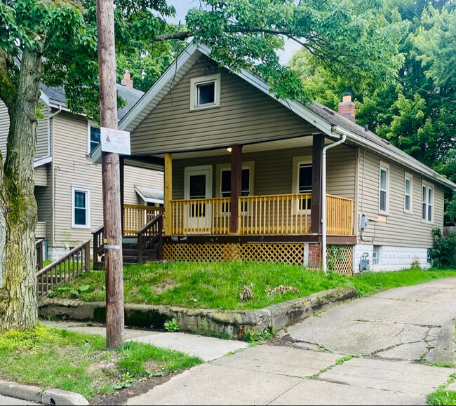 Photo - 1036 Neptune Ave