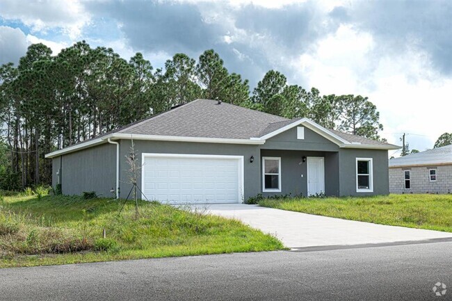 Building Photo - 990 Quaker St SE Rental