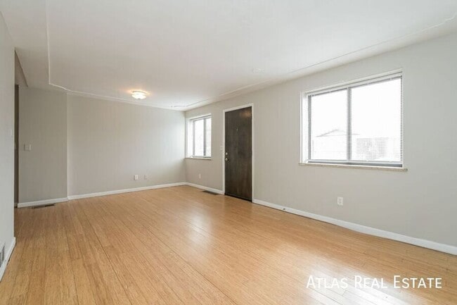 Photo - 1533 W 34th Ave