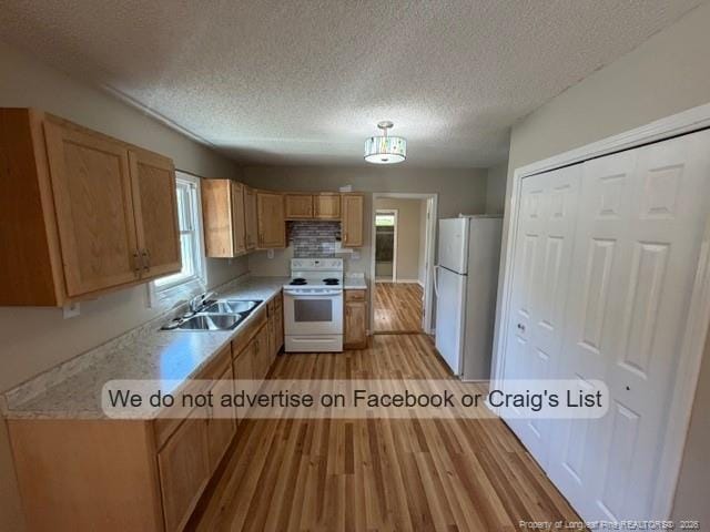 Photo - 208 Scarborough St