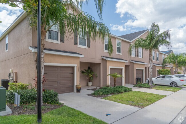 Photo - Bradford Manor