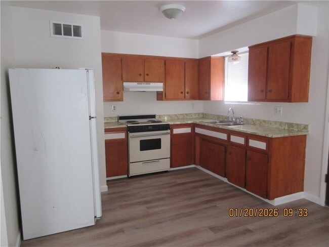 Photo - 2015 Wickieup Ave