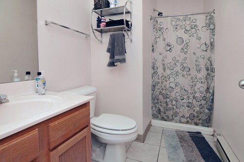 Photo - 614 Langdon St