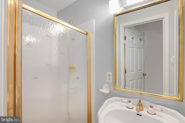 Photo - 6124 Valley View Dr