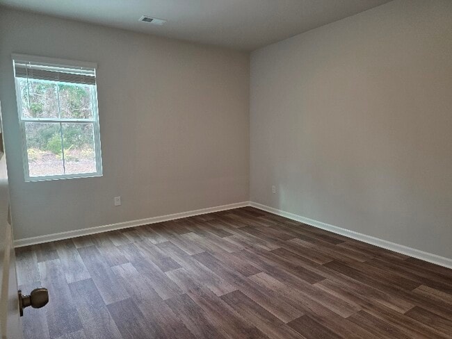 Photo - 1752 Hunting Harris Ct SW