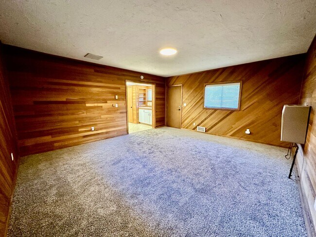 Photo - 1204 N Brooklane St Unidad 1