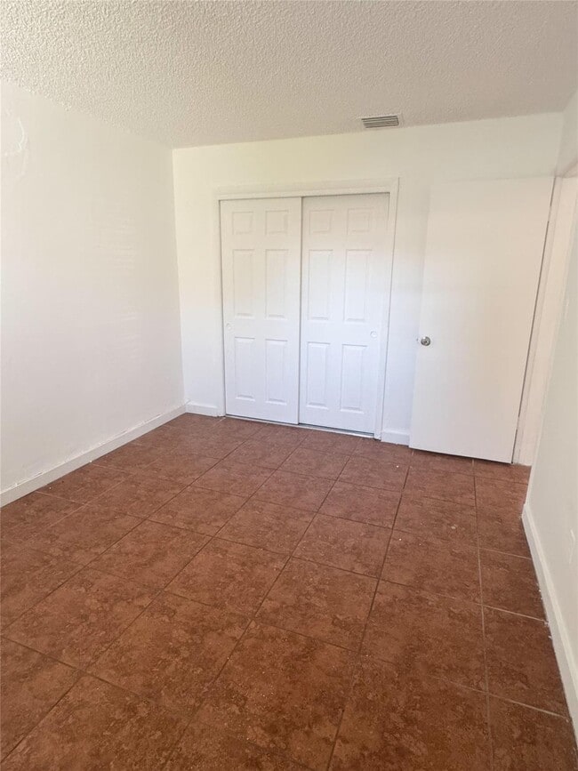 Photo - 2647 NW 20th St