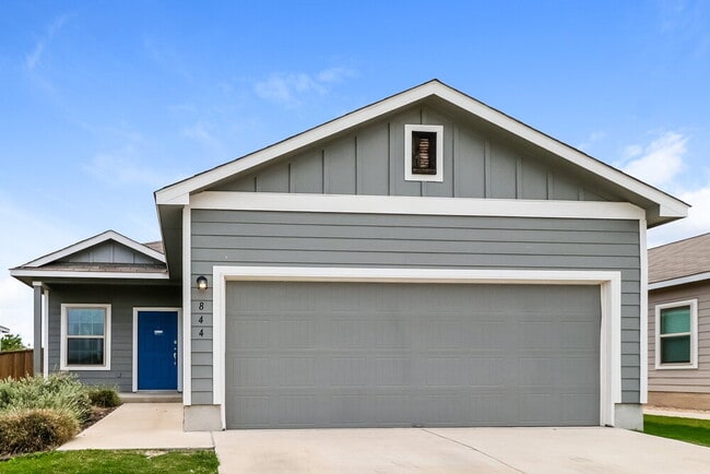 Building Photo - 844 Circle Wy Rental