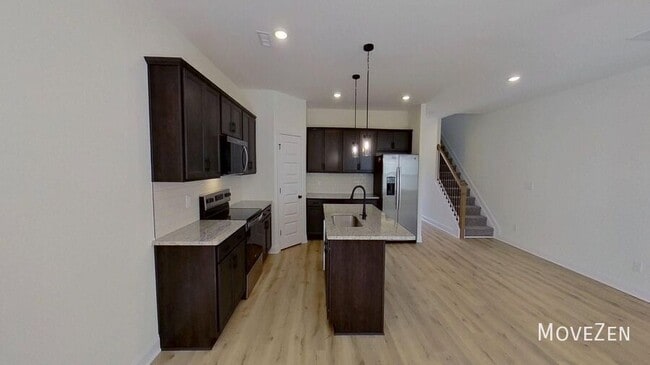 Photo - 155 Calluna Dr