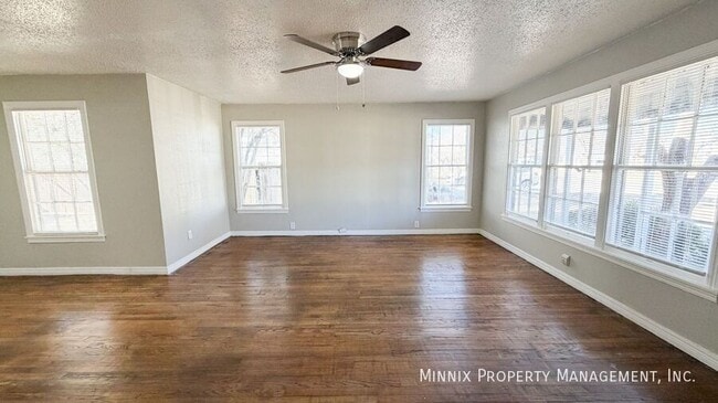 Photo - 3111 31st St