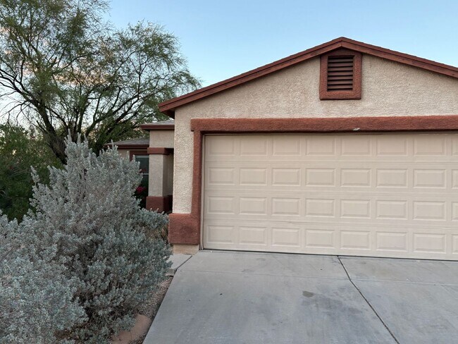 Photo - Charming 3 Bedroom 2 Bath Family Home in South Tucson