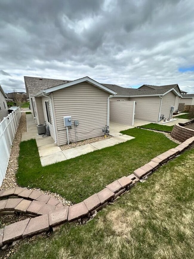 Photo - Lovely Townhouse in Great Location