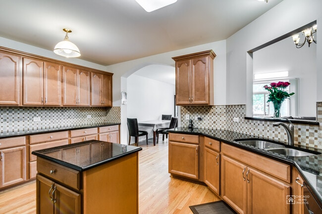 Photo - 346 Lucille Ln