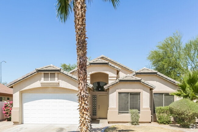 Building Photo - 904 N 166th Ln Rental