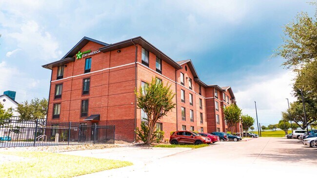Furnished Studio-Houston - Westchase - Westheimer