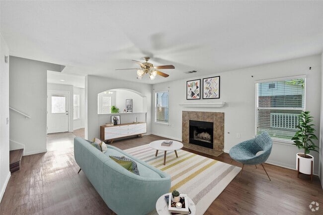 Building Photo - 410 Colonial Park Blvd Rental