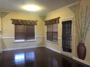 Photo - 1050 Hampstead Pl