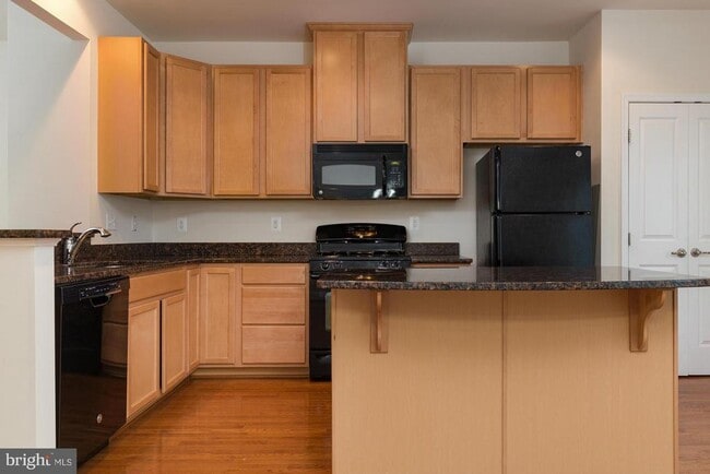 Building Photo - 4548 Alliance Way