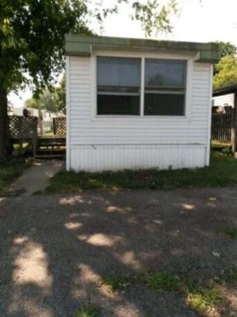 Building Photo - 140 N Pleasant Ave Unit 3