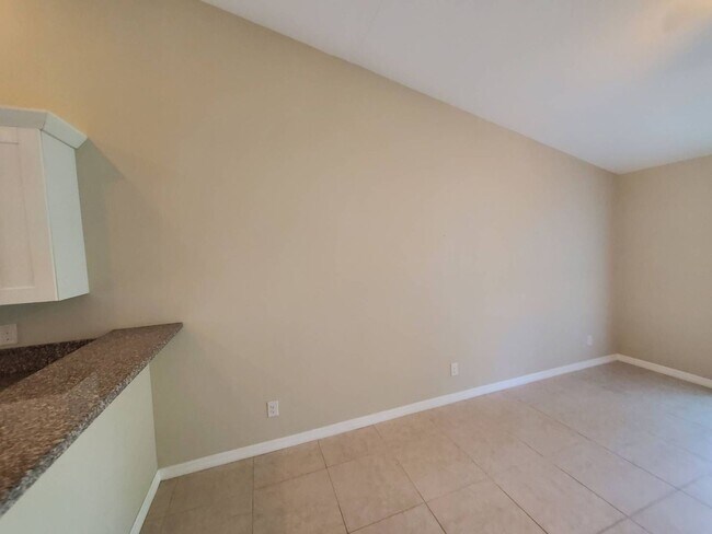 Photo - Duplex for rent