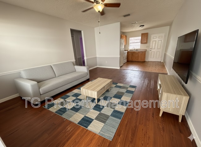 Photo - 8145 Cheryl Ann Ln