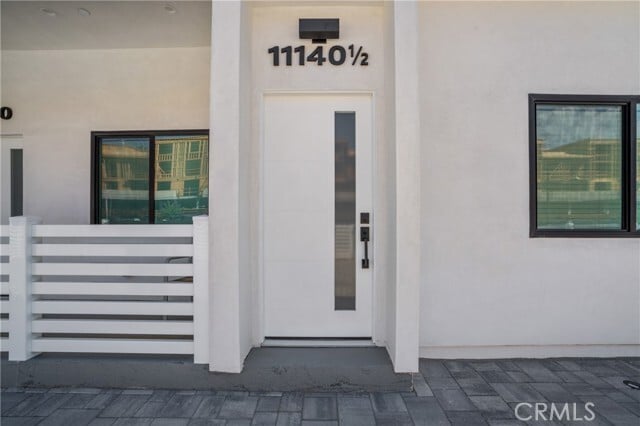 Photo - 11140 Woodley Ave Unit 1/2