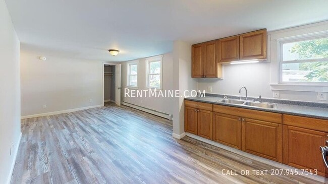 Photo - 97 Grove St Unit 2