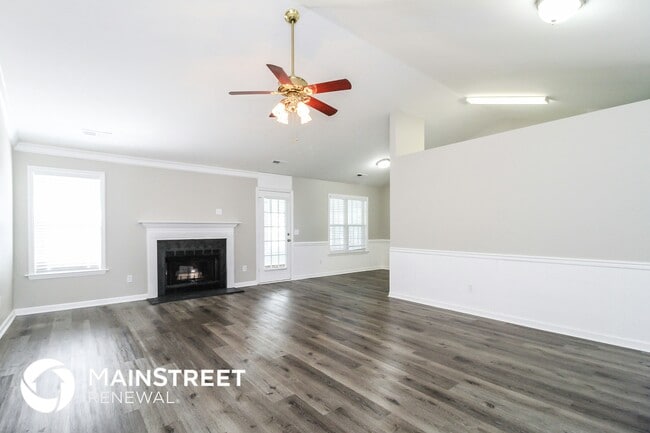 Photo - 5939 Old Plank Rd