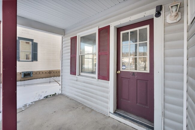 Building Photo - 520-530 Washington St Unit A