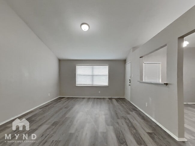 Photo - 4220 Caldwell Ave