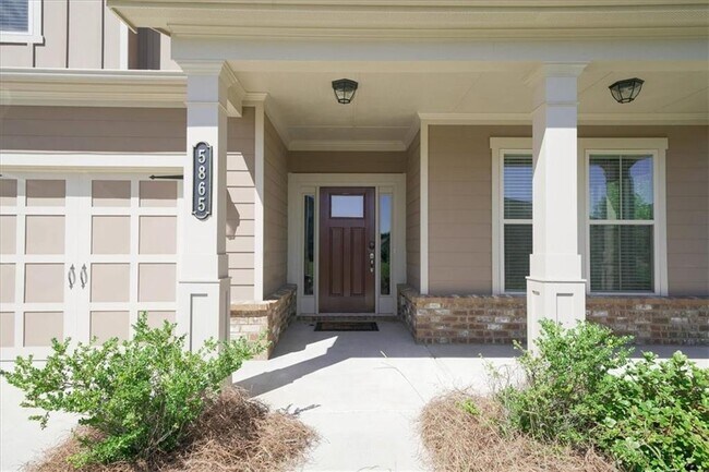 Photo - 5865 Stargazer Way