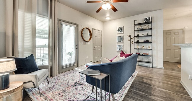 Magnolia View Apartments