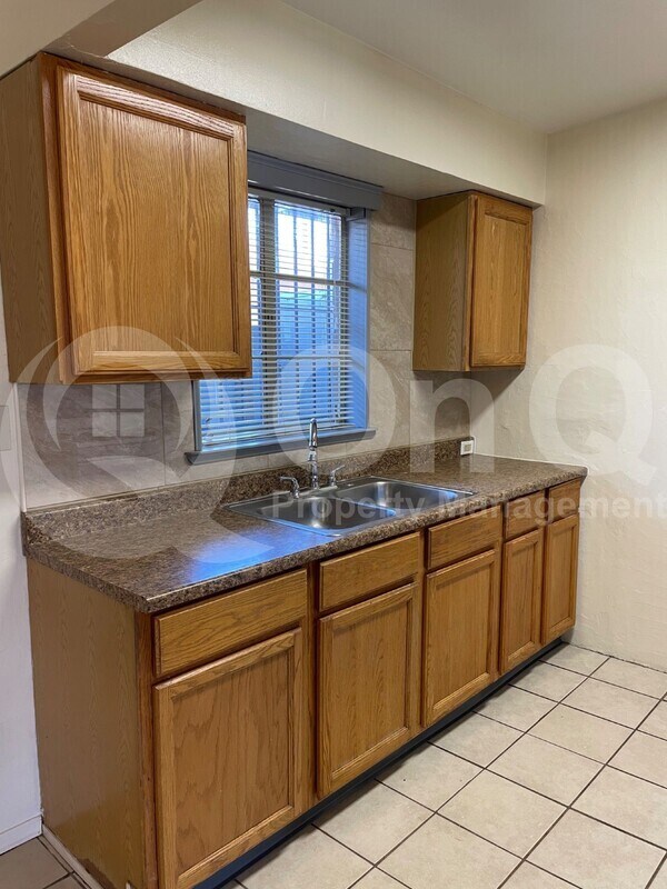 Photo - 39 W 30th St Unidad C