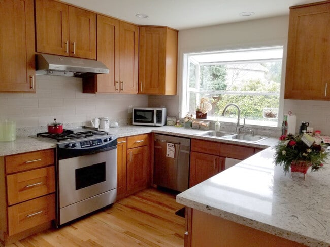 Photo - Beautiful 2 Story 4 Bed 2.5 Bath Home in N...