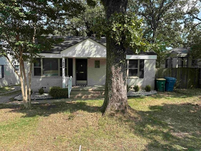 Building Photo - 2809 N University Ave Rental