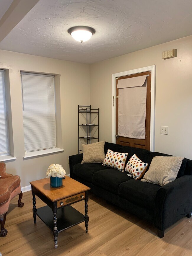 Photo - 1227 Sea St Unit 1