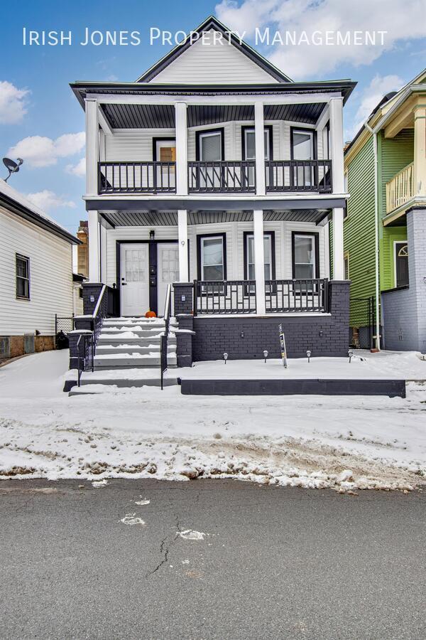 Building Photo - 9 West Ave Unit Lower