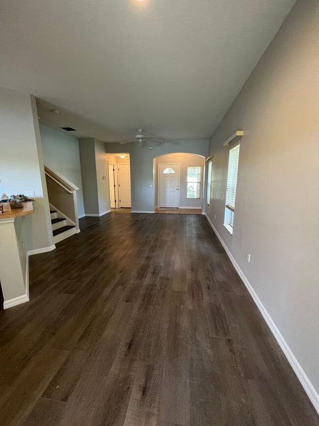 Photo - Great Location, near Maitland and I-4, 3 b...