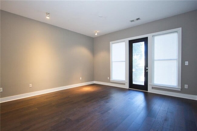 Photo - 1195 Milton Terrace SE Unit 1108