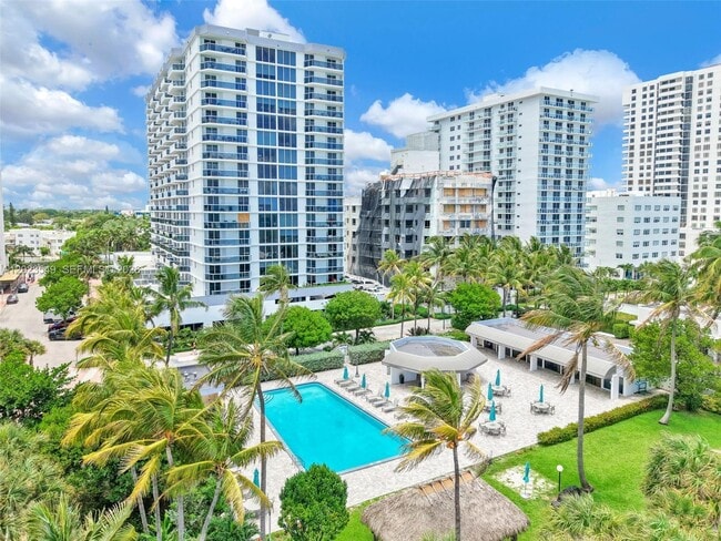 Photo - 2401 Collins Ave Unit 504
