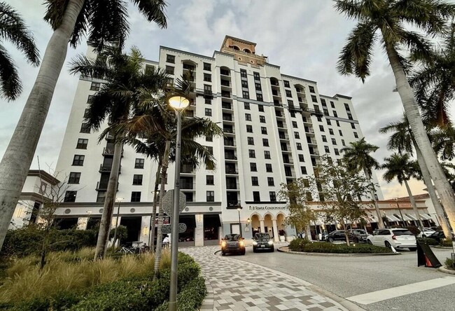 Building Photo - 651 Okeechobee Blvd Unit 808