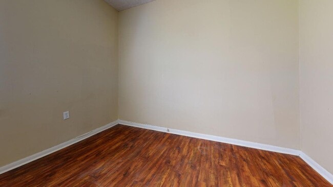 Photo - 1105 Palasota Dr