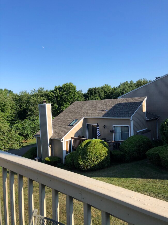 113 Peddlars Dr Condo Unit 113 PEDDLERS DRIVE Condo for Rent in Branford, CT