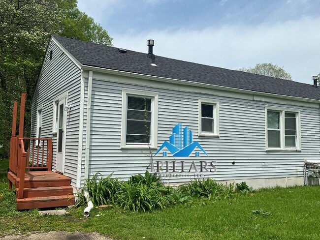 Photo - Charming 2 Bedroom Duplex in La Porte with... Unit 1406
